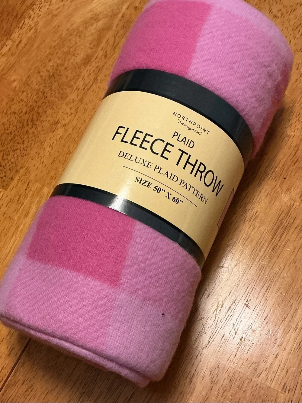 Northpoint Plaid Fleece Throw - Pink Plaid (Never Used)